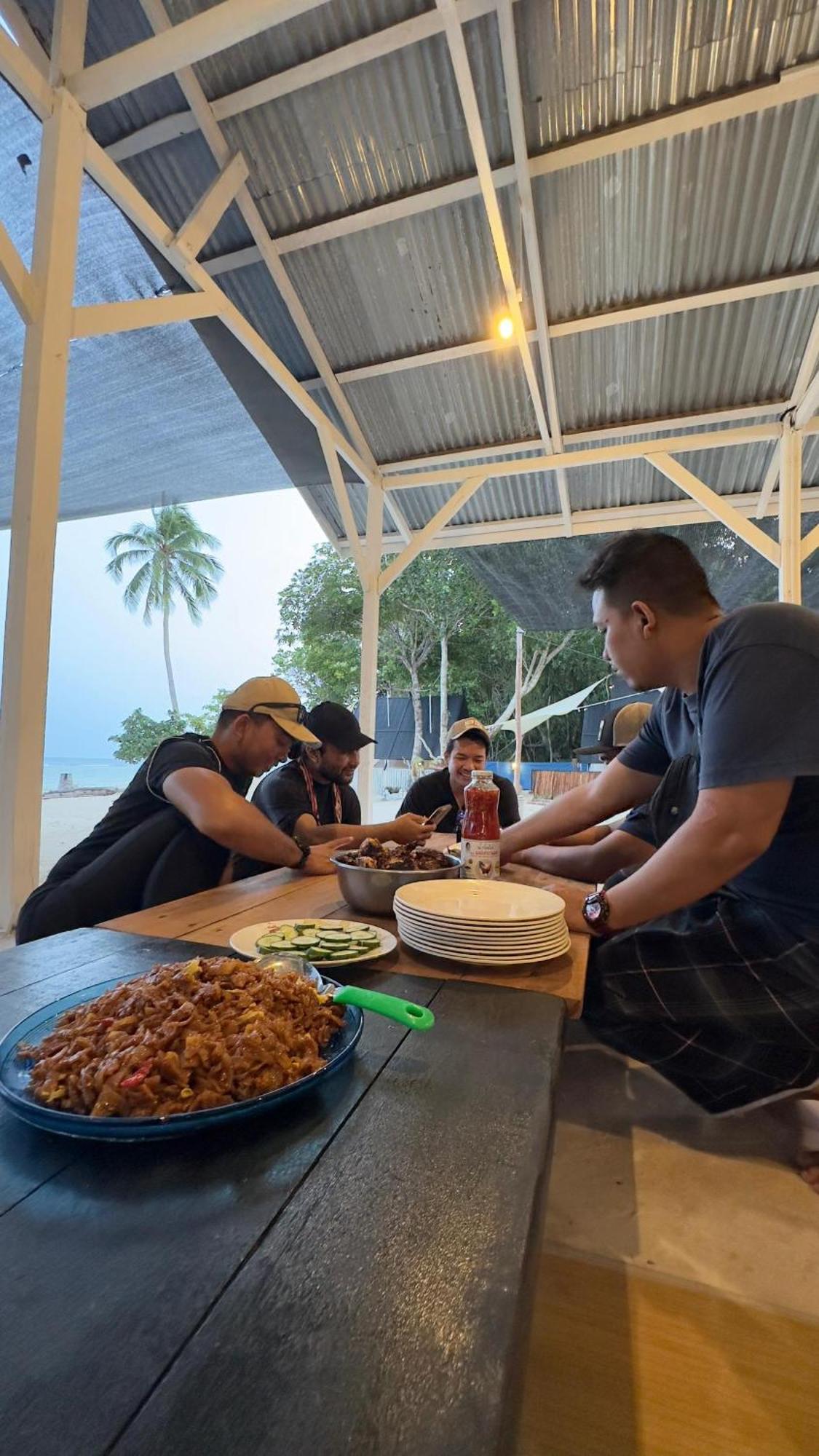 Juita Glamping Perhentian Island 호텔 캄풍 쿠알라 베숫 외부 사진